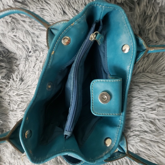 VINTAGE | Large Turquoise St. John's Bay Handbag! - Picture 5 of 8